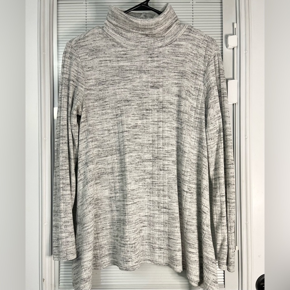 Simply Vera Vera Wang Turtle Neck